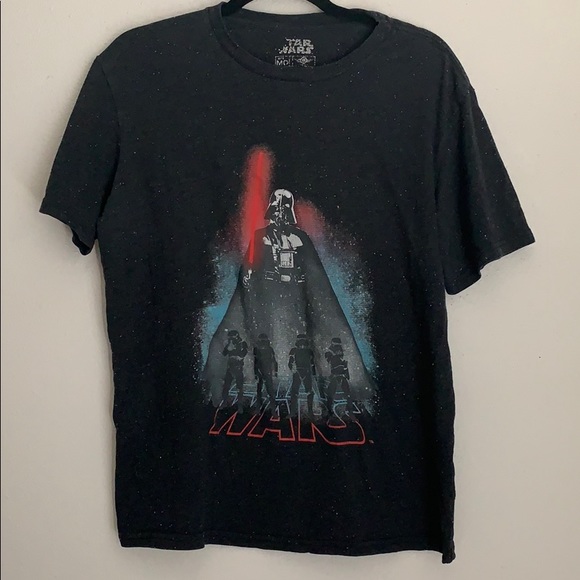 $10 SALE | STAR WARS graphic tee - Picture 1 of 4